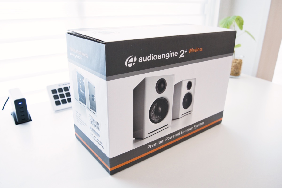 真っ白でおしゃれなPCスピーカー『Audioengine A2+ Wireless』レビュー