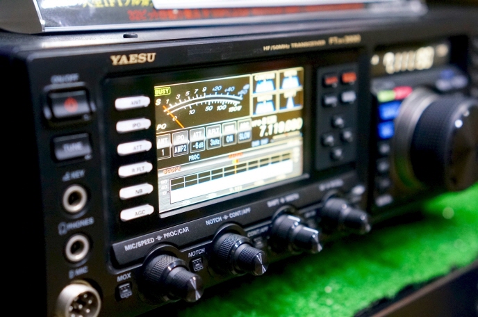 生産終了・完売】FTDX3000D （100W）【送料無料】 □液晶保護シート