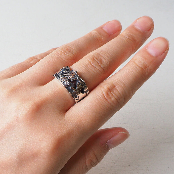 moge（モゲ） 手作りシルバーアクセサリー 太陽と虹とワンコ シルバー