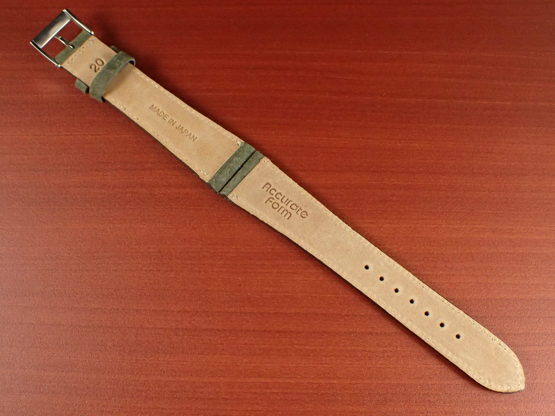 ピッグ スウェード革ベルト レギュラー オリーブ 16mm | VINTAGE WATCH