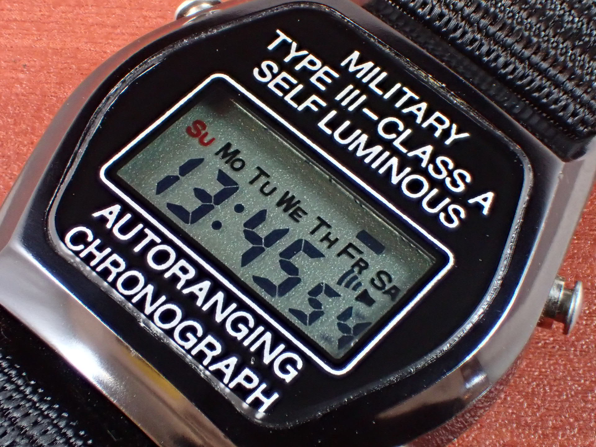 ストッカー＆イエール アメリカ空軍 TYPE Ⅲ-CLASS A デジタル 1980