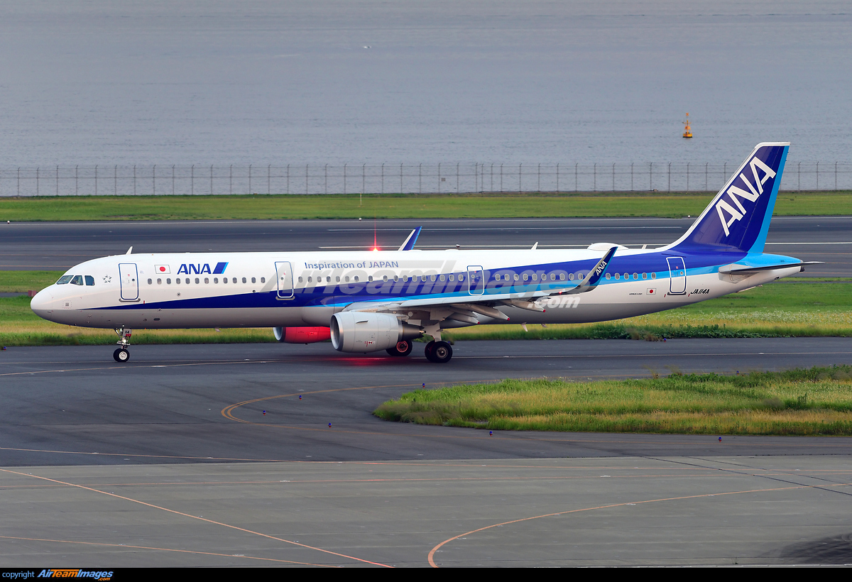 Airbus A321-211 ANA - All Nippon Airways JA114A - AirTeamImages.com