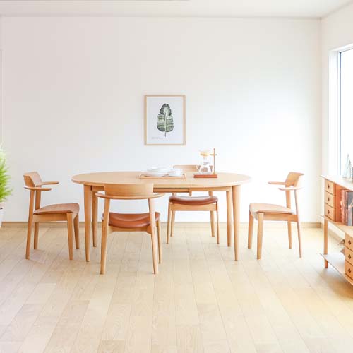 無垢ダイニングテーブル | 旭川・飛騨・府中などが作る国産家具 | MUKU工房