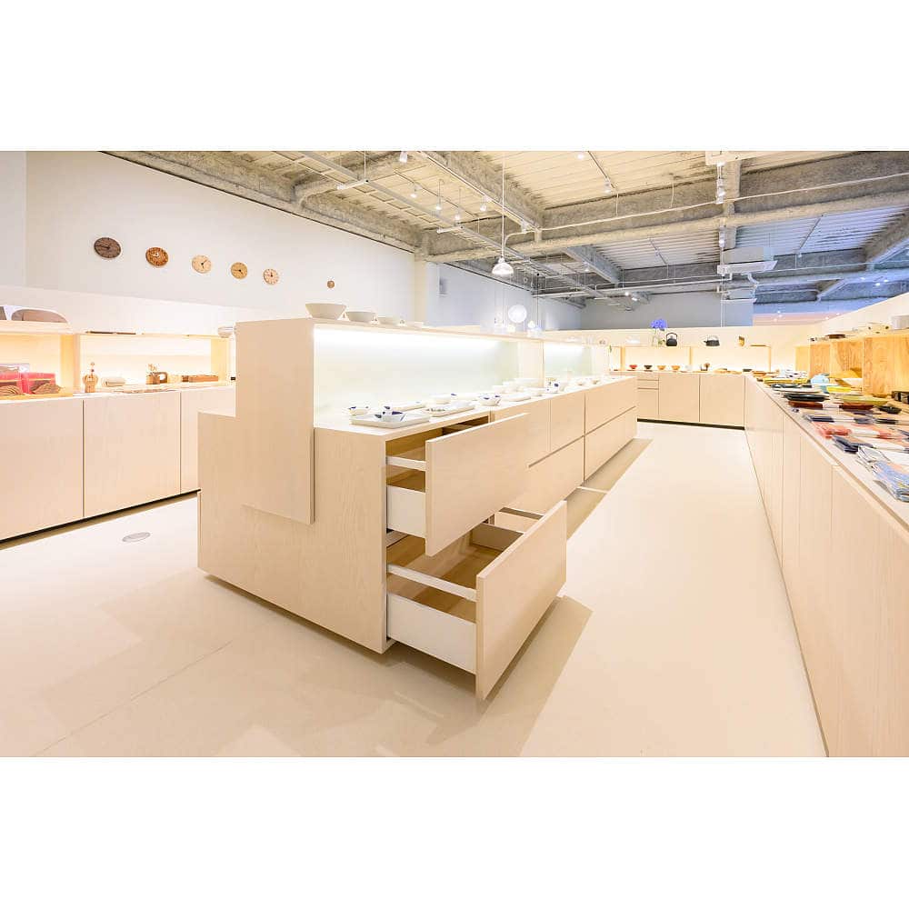 ボックス型レール RUN-BS1 セルフ＆ソフトクロージング機構付/サイド