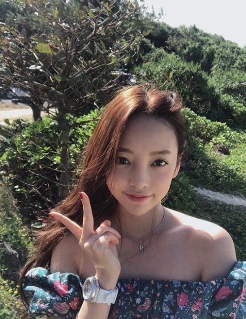 死去から219日.. 故ク・ハラを愛し続け1日も欠かさず写真を掲載する