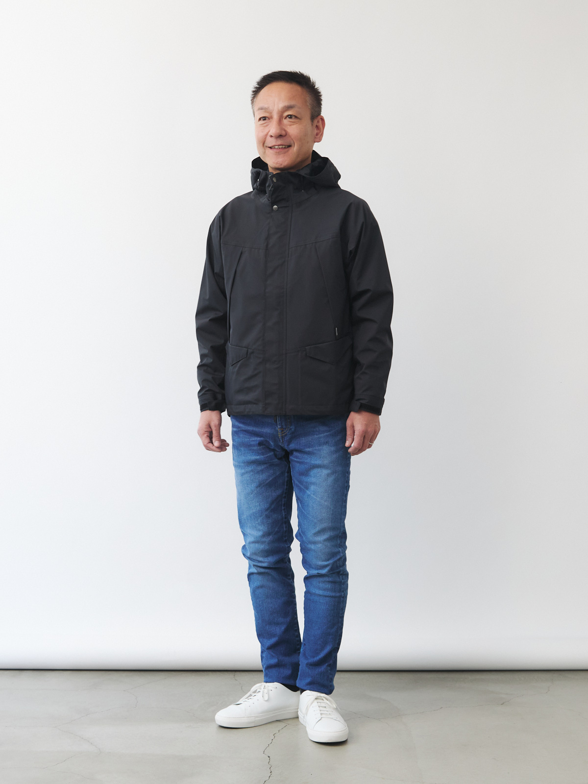 超高密度ナイロンのウォータープルーフマウンテンパーカー/ブラック