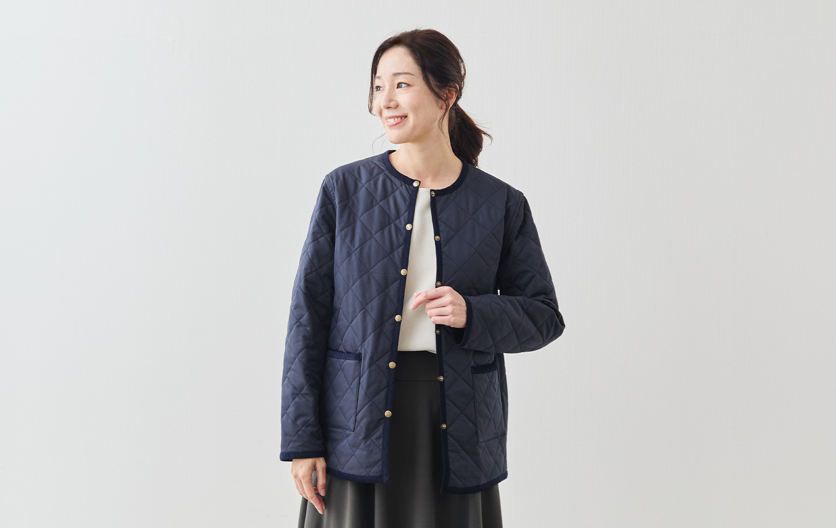 リバーシブルキルティングコート/ネイビー | Factelier (ファクトリエ)