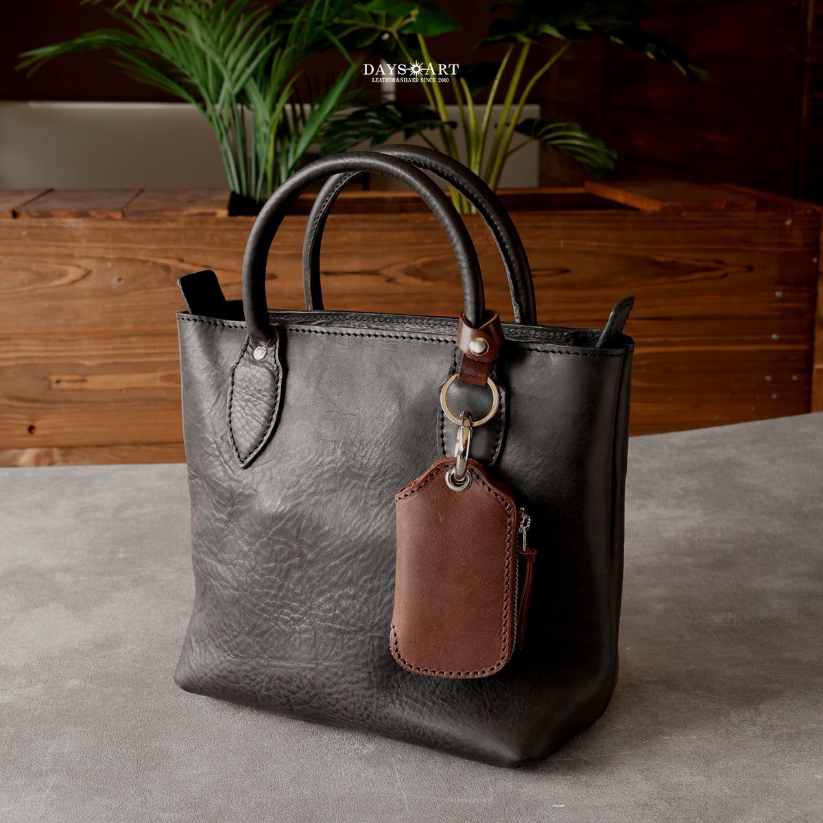 DAYSART 本革 バッグキーホルダー ミッスーリVer ot033