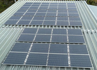 耐荷重不足の屋根に｜フレキシブルソーラーG+超軽量太陽光パネル