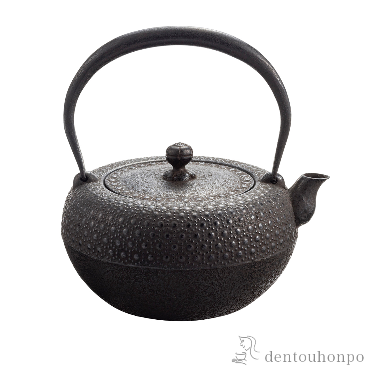 送料無料】 鉄瓶9型 姥口亀甲 直火専用 1100ml（1.1L） / 岩鋳 やかん