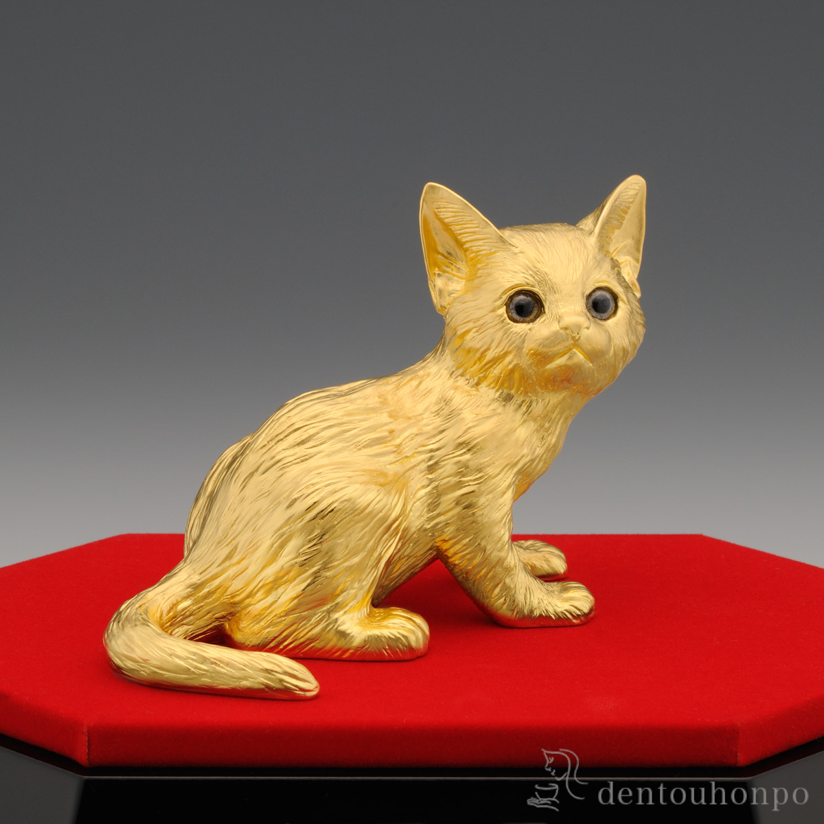 送料無料】 純金 愛猫 B 50g / 高級 コレクション 美術品 工芸品 伝統