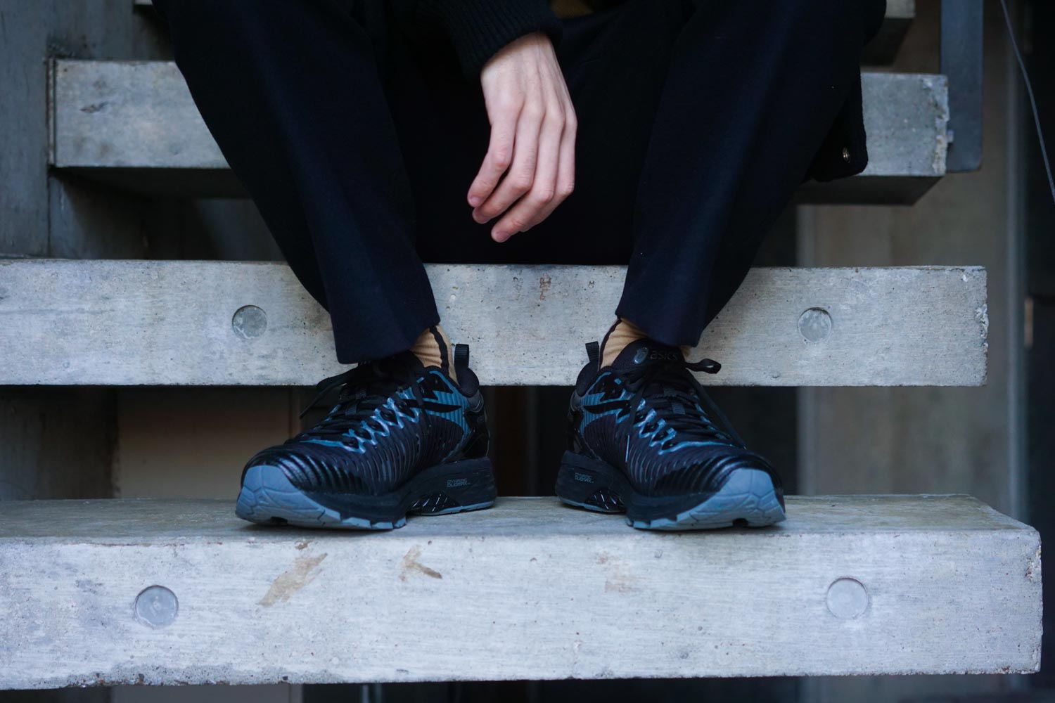 ASICS×Kiko Kostadinov/GEL-DELVA」スニーカーレビュー | WEARNOTE