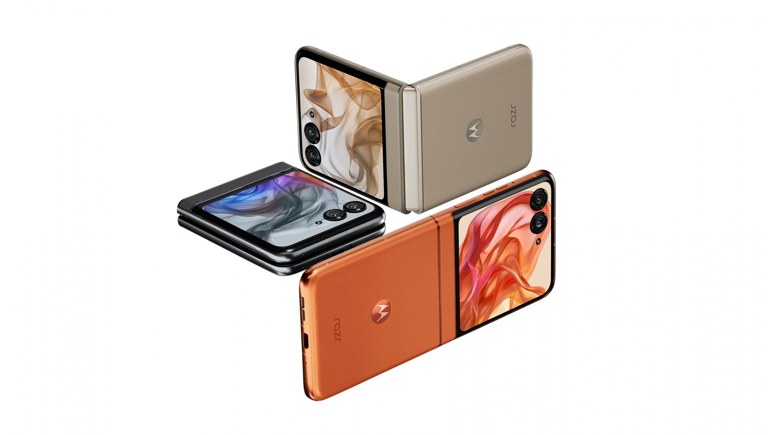 モトローラからアウトディスプレイが大型化した新型フォルダブルスマホ