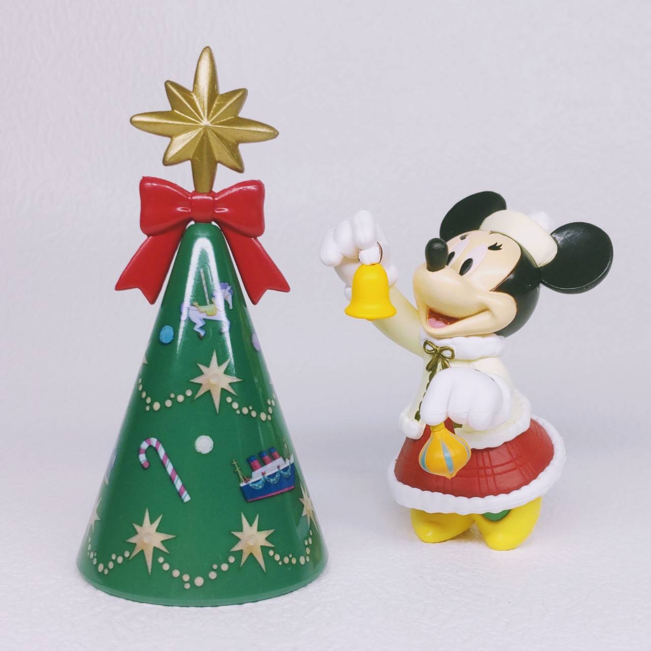 クリスマス 2022 | ディズニーフィギュアコレクション