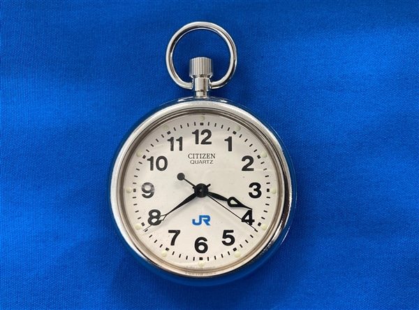 JR西日本公式】大阪支社 運転士用懐中時計（平成15年式・使用品）の