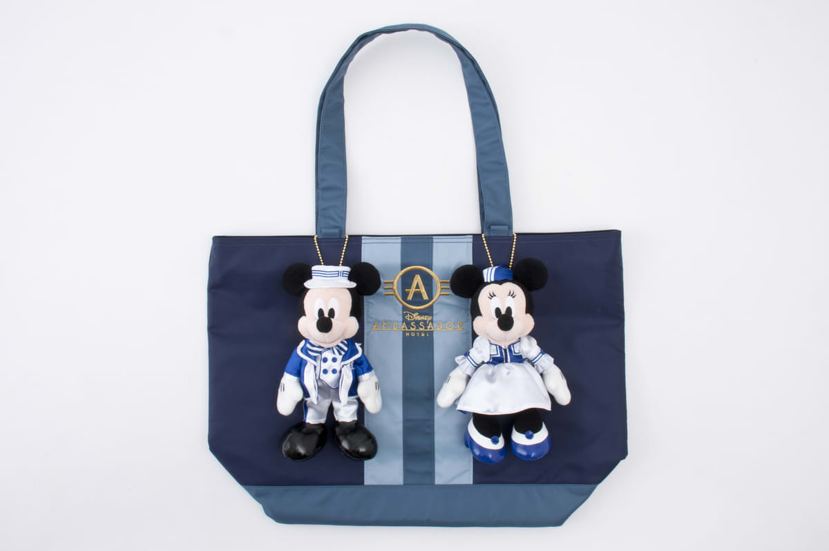 宿泊者限定「ぬいぐるみバッジ付き トートバッグ」！ディズニーホテル
