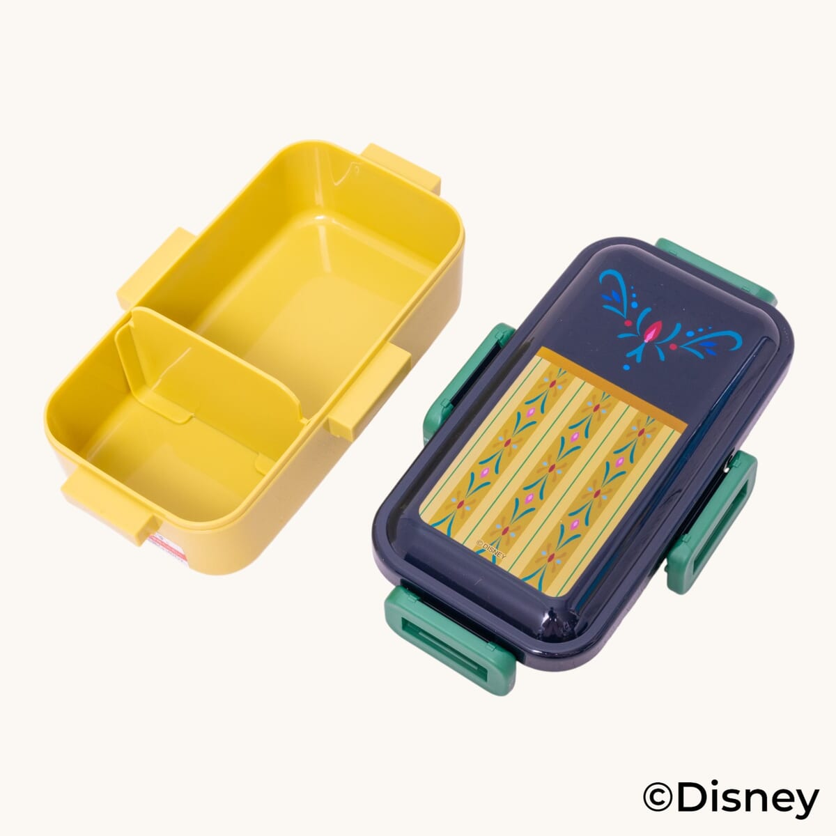 エルサたちのドレスモチーフがおしゃれ！スケーター ディズニー『アナ