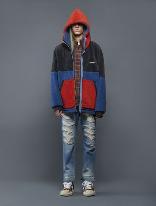 90年代の音楽シーンにインスパイアされた「STUDIO SEVEN」の20-21年