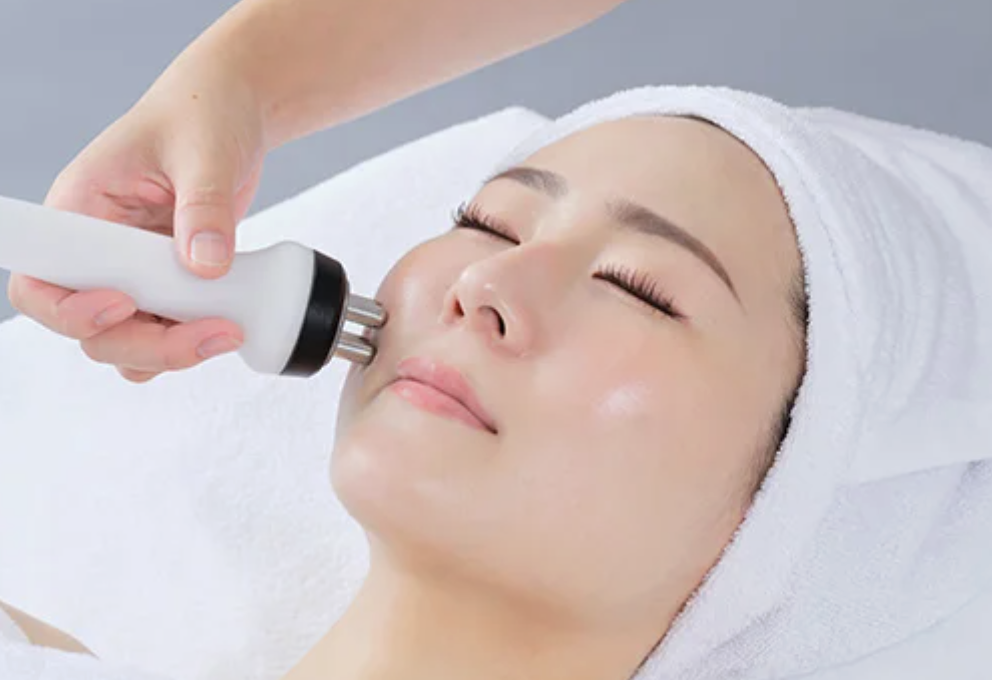 EMS美顔器【業務用】おすすめ6選｜費用・機能・選び方まで徹底比較