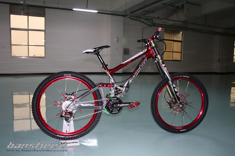 Taipei Cycle Show: Post 1 - Pinkbike