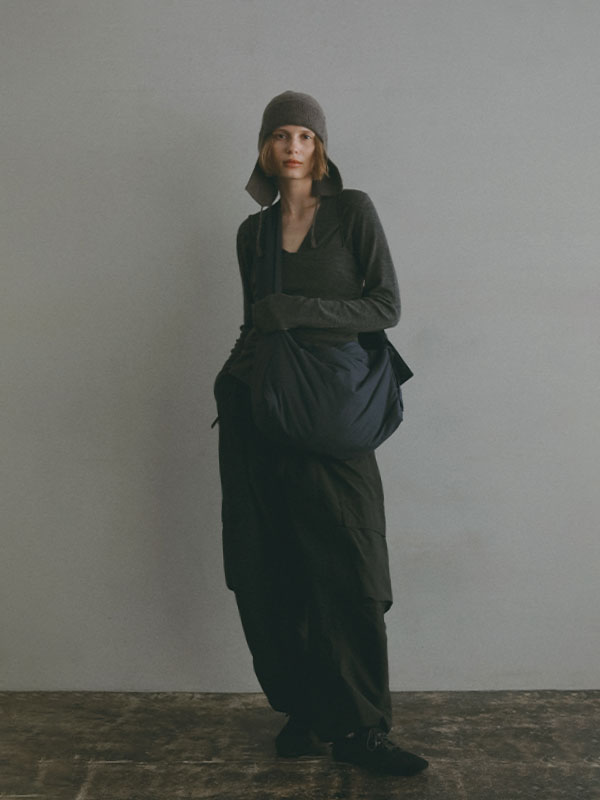 Marmot×ETRE TOKYO PERTEXパディングショルダーバック(F OFF WHITE