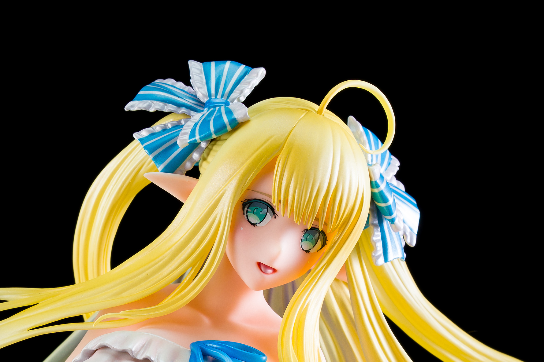 ダイキ工業「アズールレーン セントー 砂浜のウンディーネ