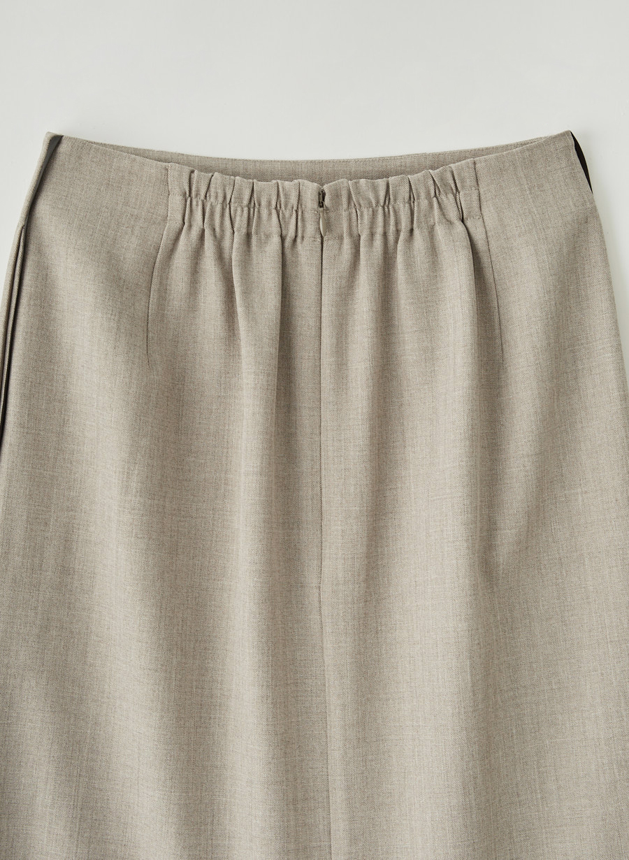 ラインアクセントタイトスカート/セットアップ可｜LOUNIE（ルーニィ