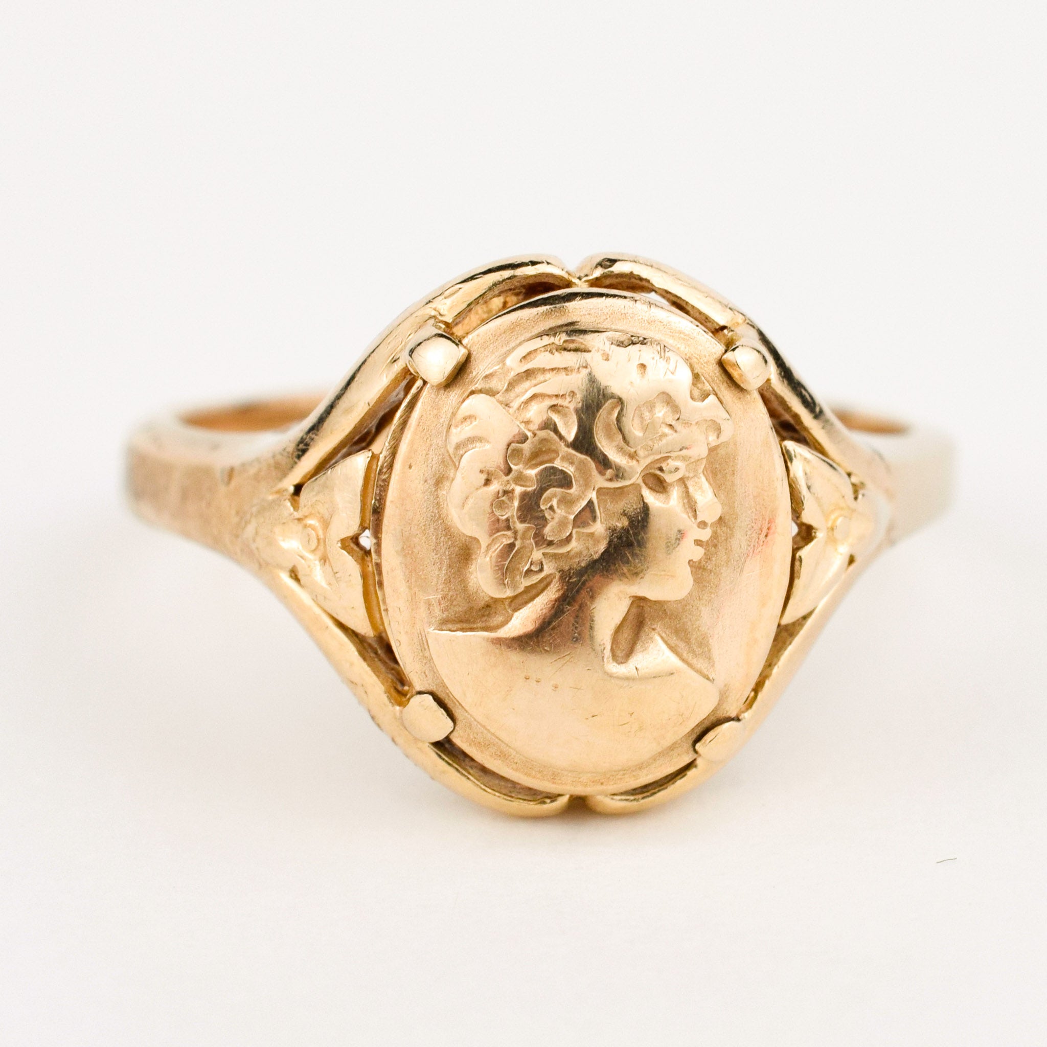 Gold Cameo Ring – Folklor