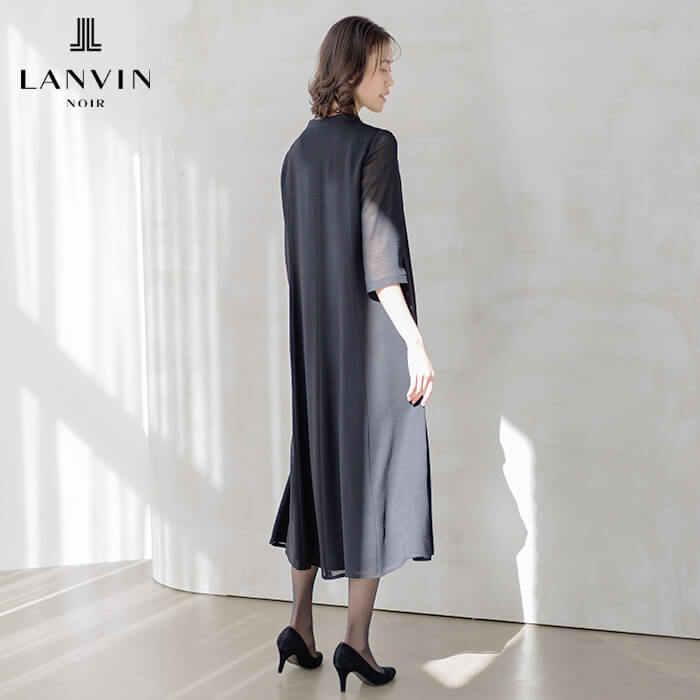 リボンアクセントのロングワンピース 13号・ブラック｜東京ソワール