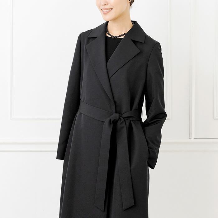 シャンタン素材のテーラードカラーコート 9号・ブラック｜東京