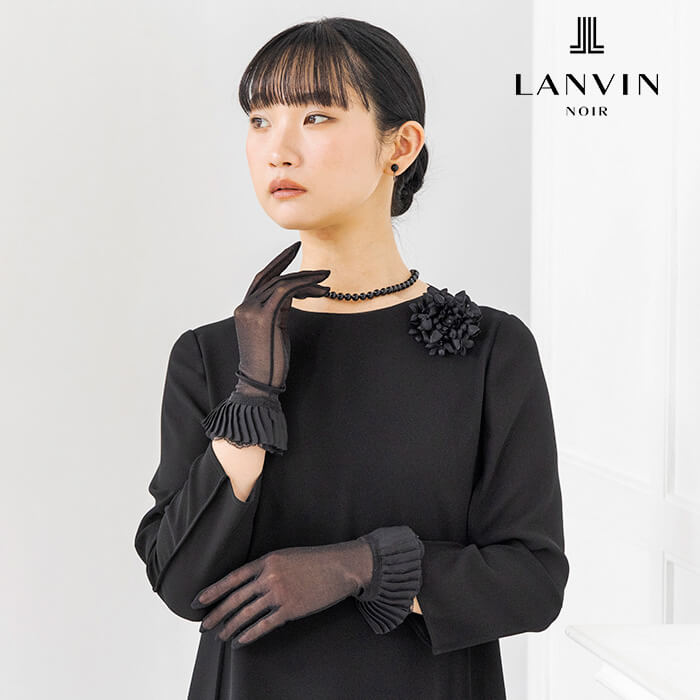 ストレートシルエットのモダンなワンピース 9号・ブラック｜東京