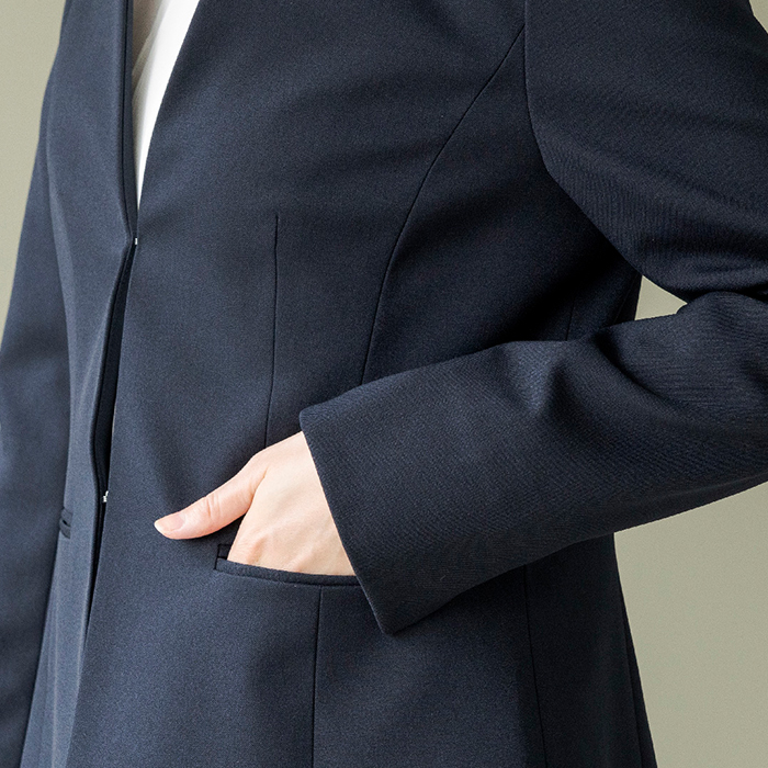 洗える｜定番ネイビーパンツスーツ 13号・ネイビー｜東京ソワール