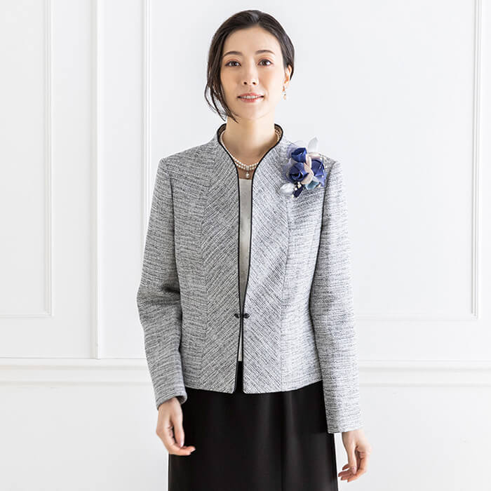 北陸ジャカードの胸当て付きジャケット 9号・ホワイト×ブラック｜東京