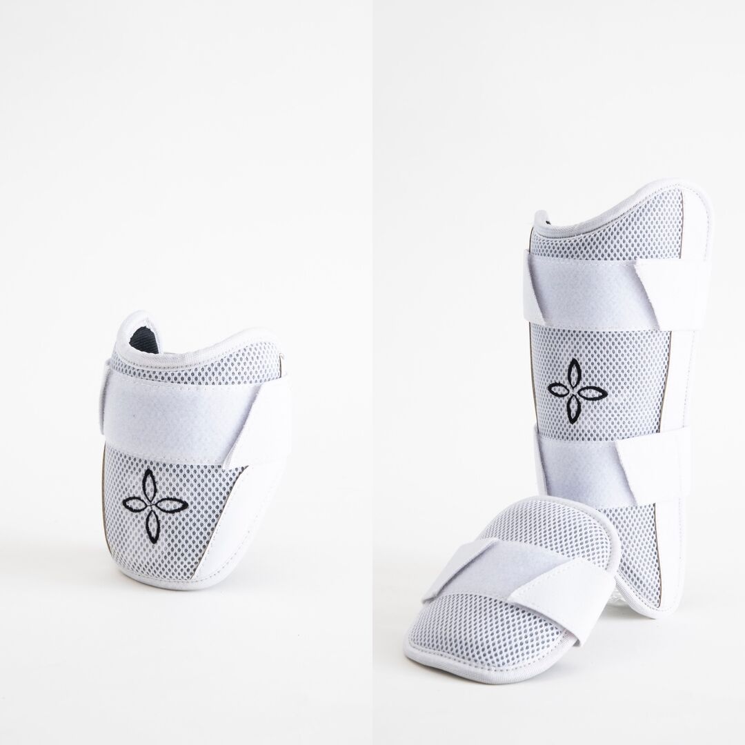 人気 #アクセフ #エルボーガード #フッドガード #ホワイト #野球