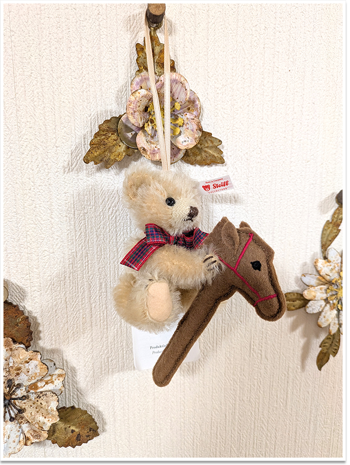 シュタイフ ディズニー95周年記念くまのプーさん 30cm EAN355868