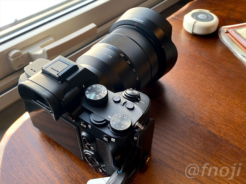 カメラを新調したくなったのでフルサイズミラーレス一眼「SONY α7iii