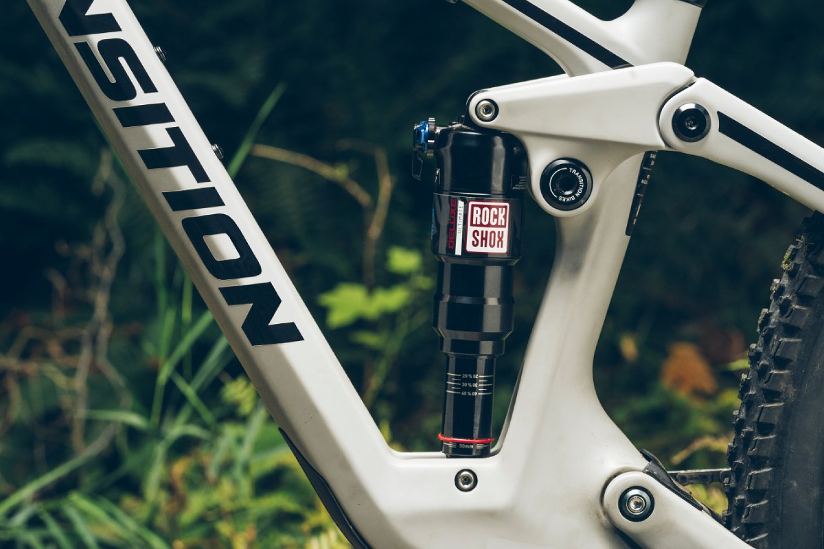 RockShox Deluxe Select 210×55mm リアサス ロックショックス リア