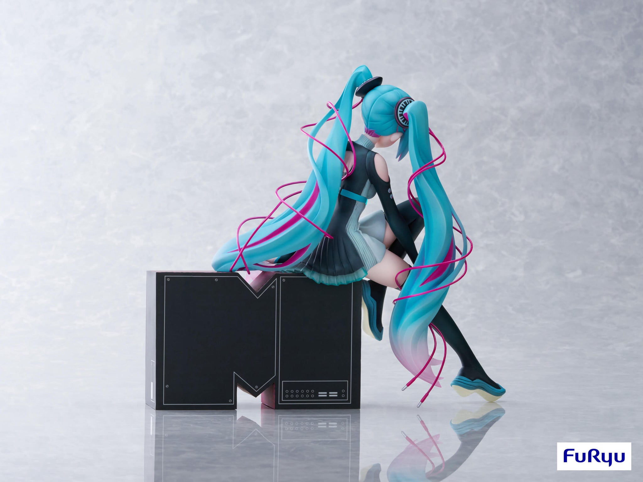 初音ミク×MTV 1/7スケールフィギュア – フィギュア通販はFURYU HOBBY MALL