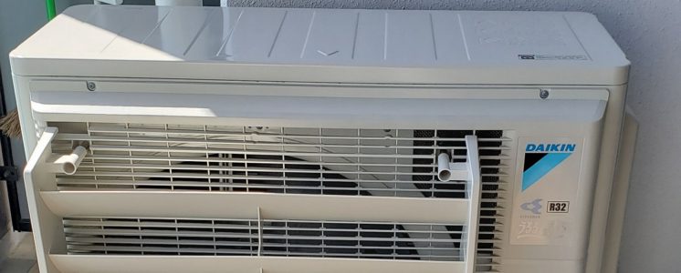 ダイキン製室外機に風向調整板を取り付ける | Gadgetter ガジェッター