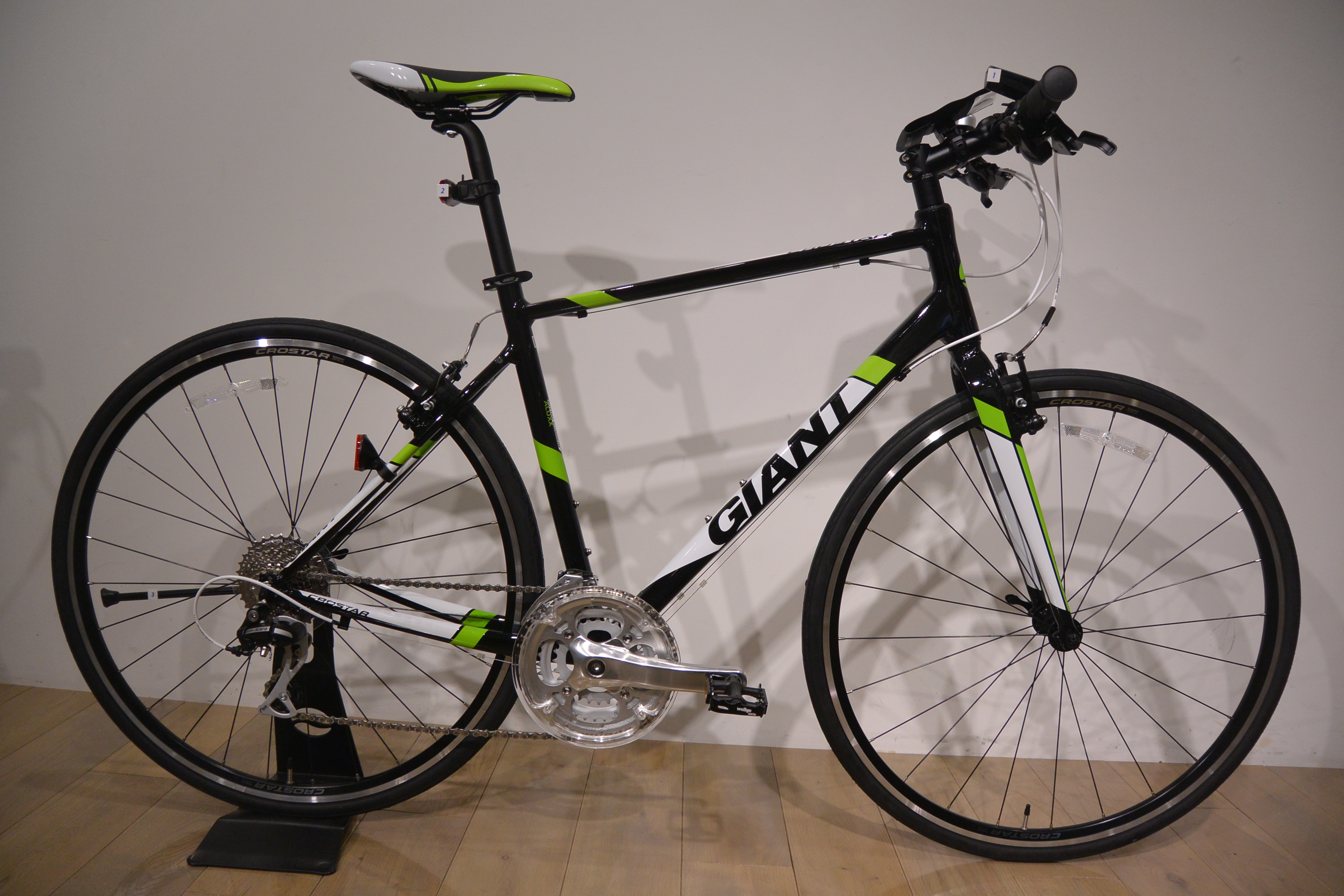 ボーナスで☆クロスバイク「CROSTAR」☆予算7万円以内