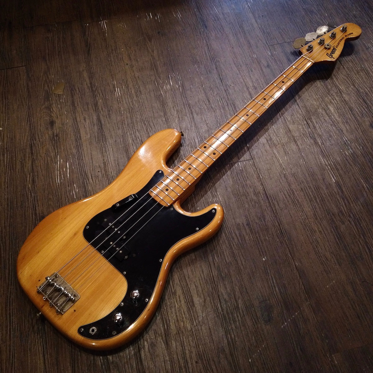 b655_2.jpg?v=1735454338