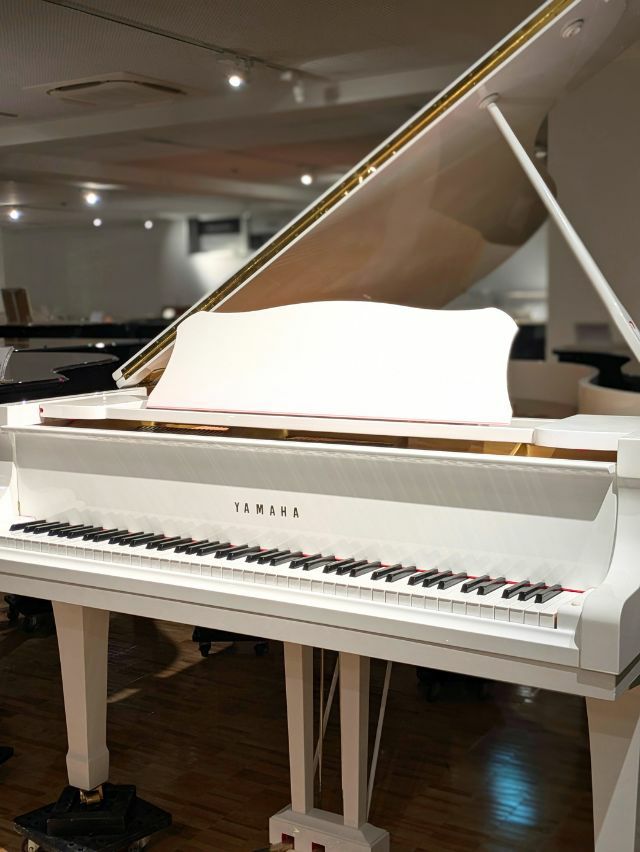 YAMAHA（ヤマハ） G5E_ホワイトピアノ 中古グランドピアノ ヤマハG