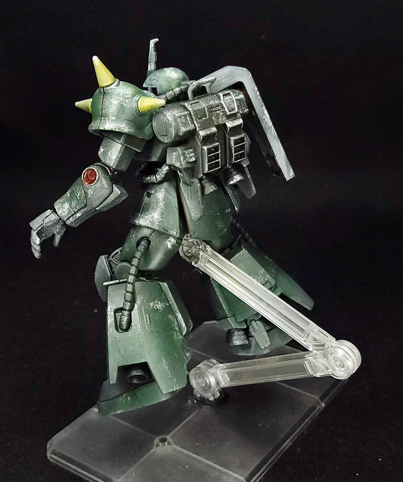 ジャンク再生 高機動型ザクII｜塗装狂主任さんのガンプラ作品｜GUNSTA