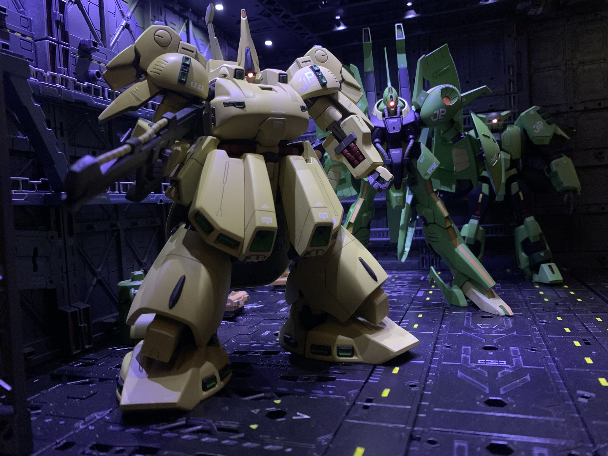 機動戦士Zガンダム放映40周年記念ジオラマ｜w-cheesemeltさんの