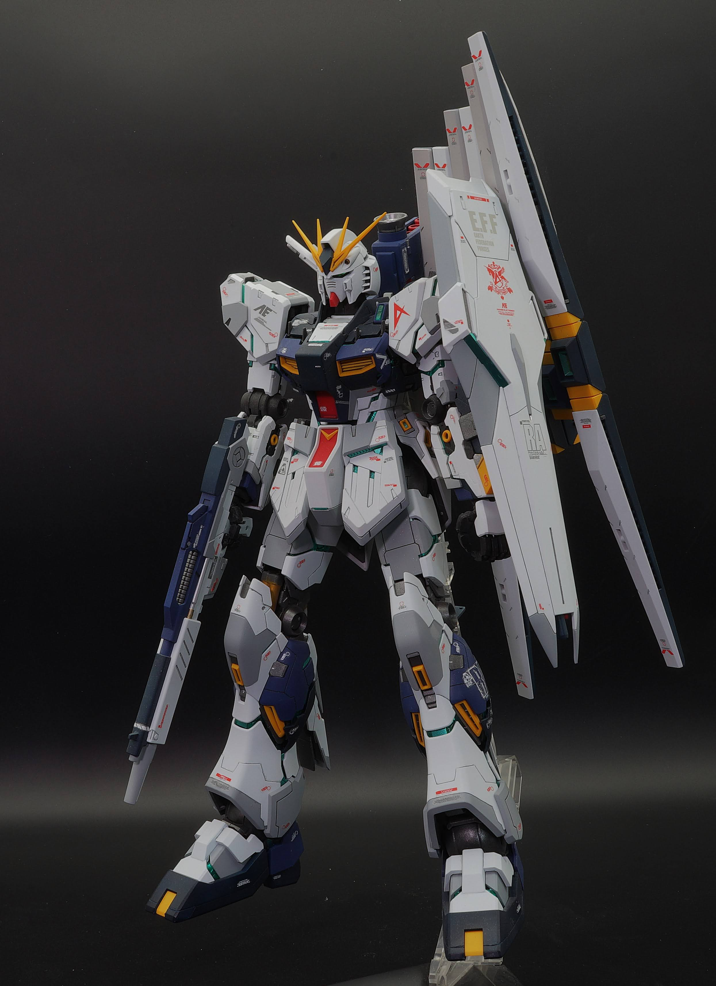 MG 1/100 νガンダム Ver.ka全塗装｜あるむさんのガンプラ作品｜GUNSTA