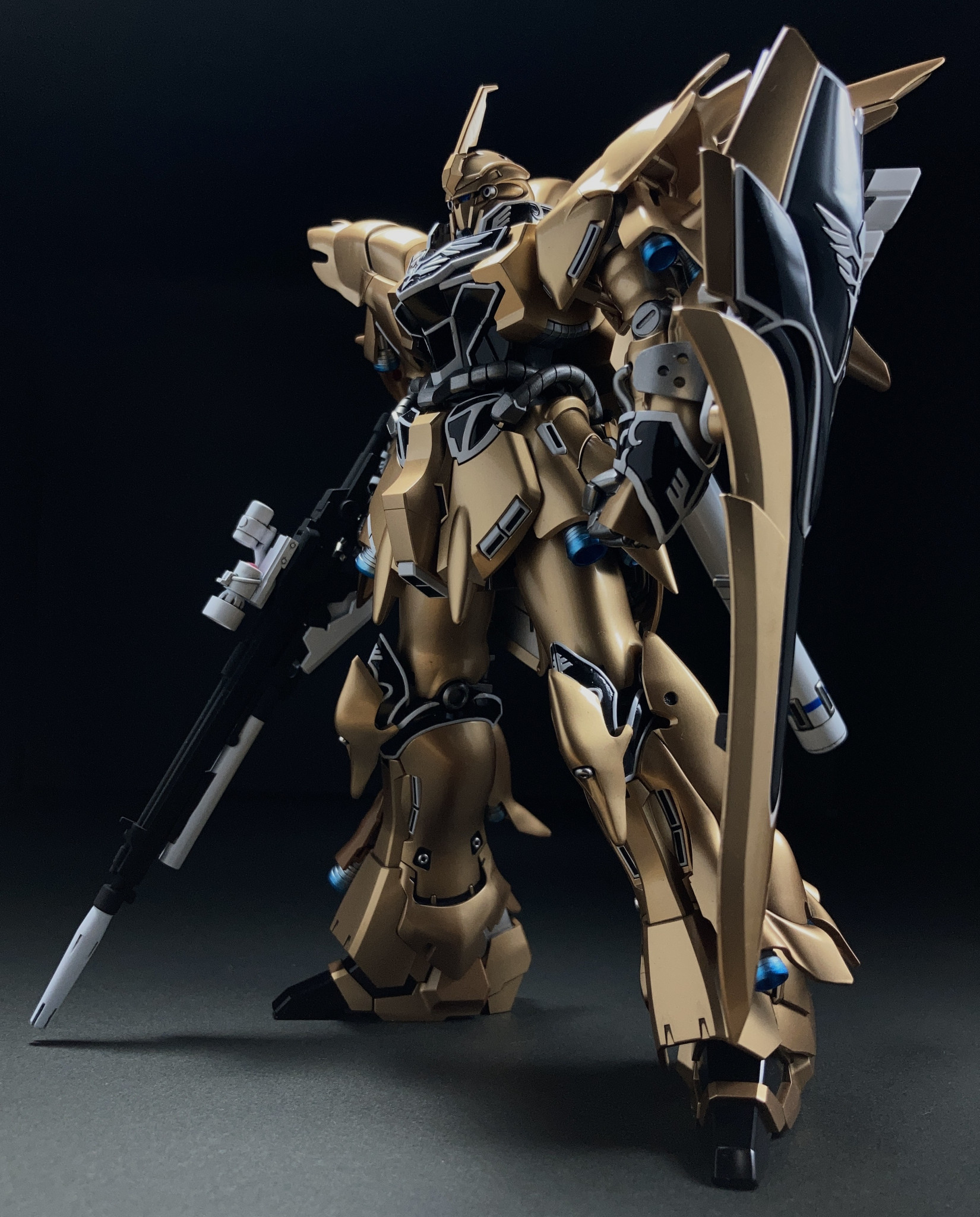 クワトロ専用シナンジュ｜DMさんのガンプラ作品｜GUNSTA（ガンスタ）