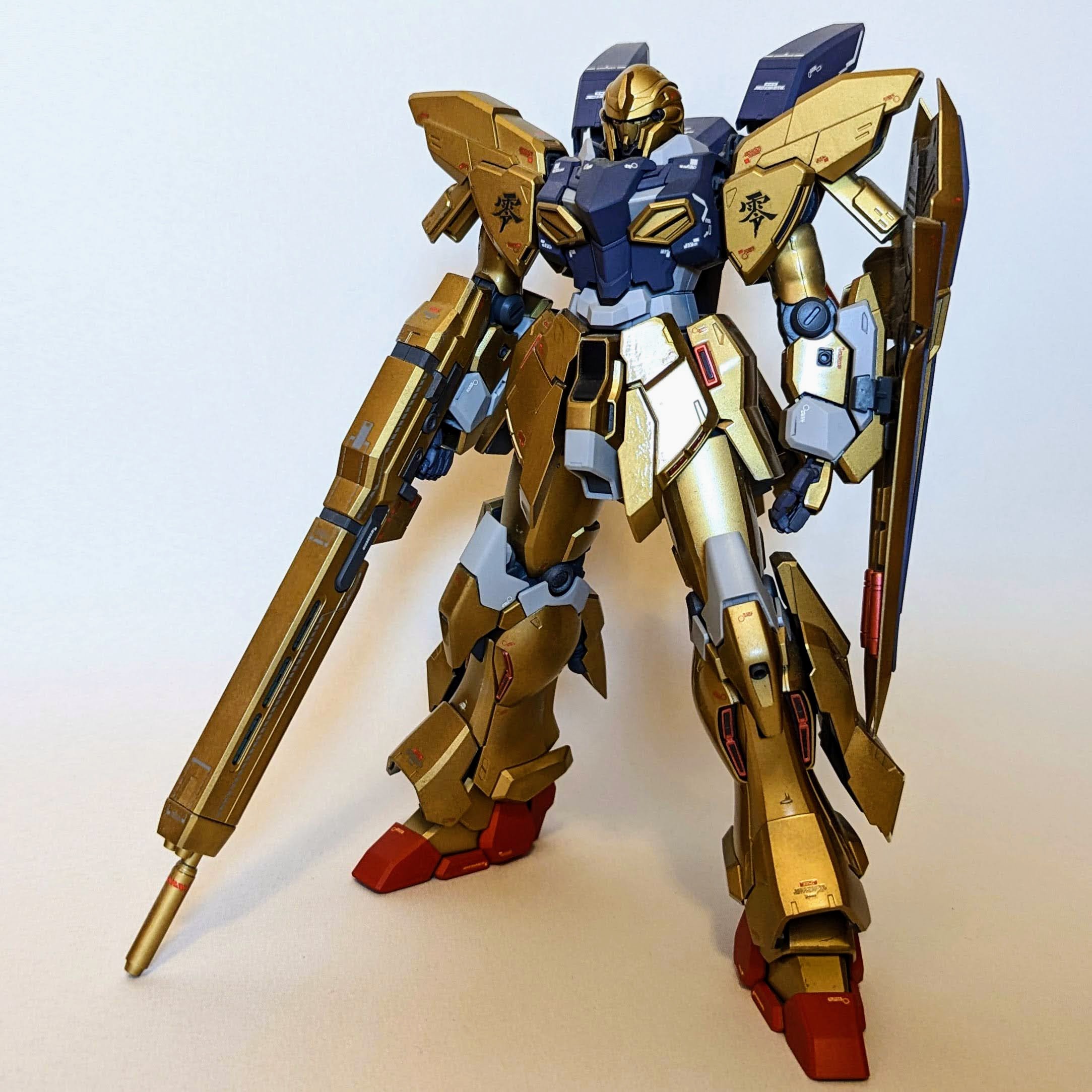 MG 1/100 MSN-06S シナンジュ・スタイン Ver.Ka｜ands.plastic+さんの