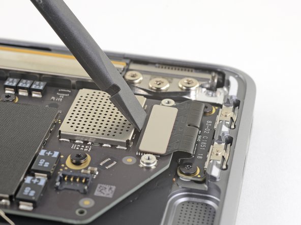 MacBook Air 13インチ Retina Display 2019 USB-Cボードの交換