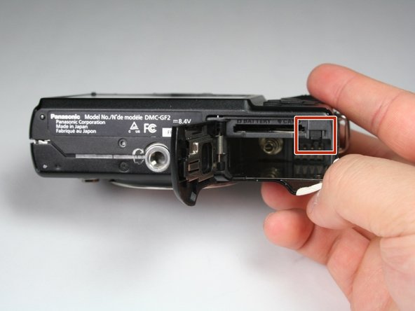 Panasonic Lumix DMC-GF2 バッテリー交換 - iFixit 修理ガイド
