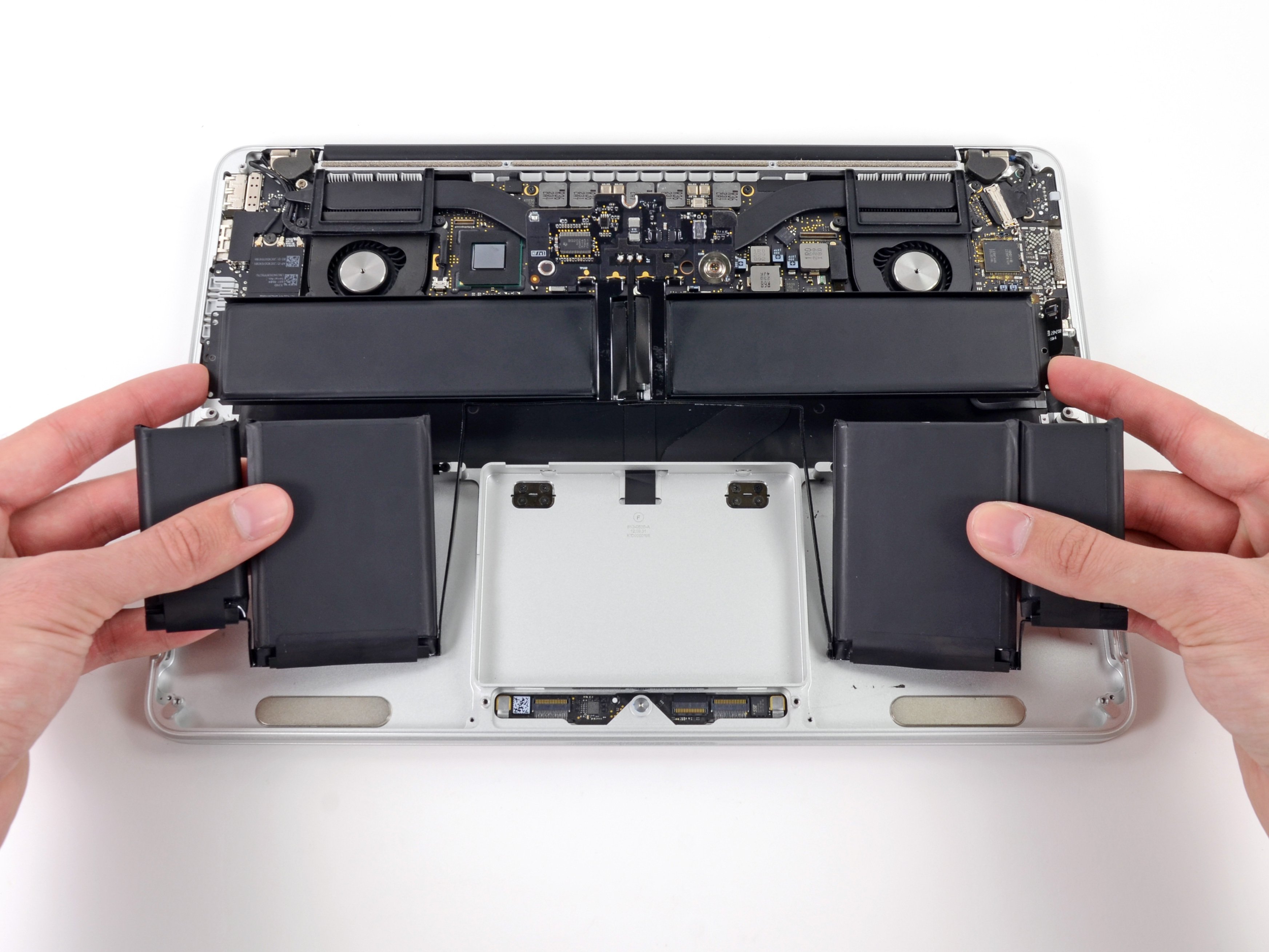 MacBook Pro 13インチRetinaディスプレイ(2013年初期)の交換 - iFixit